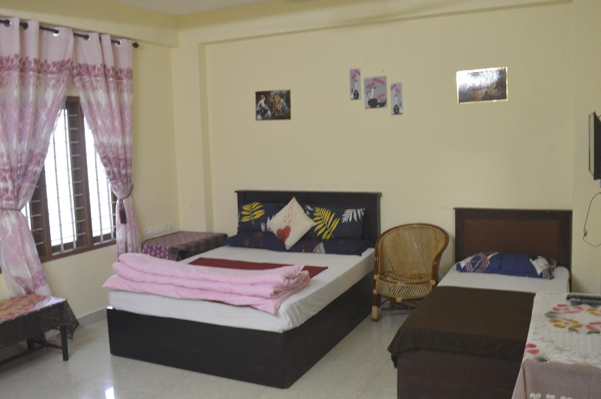 Green Castle Residency Nedumkandam Exterior photo