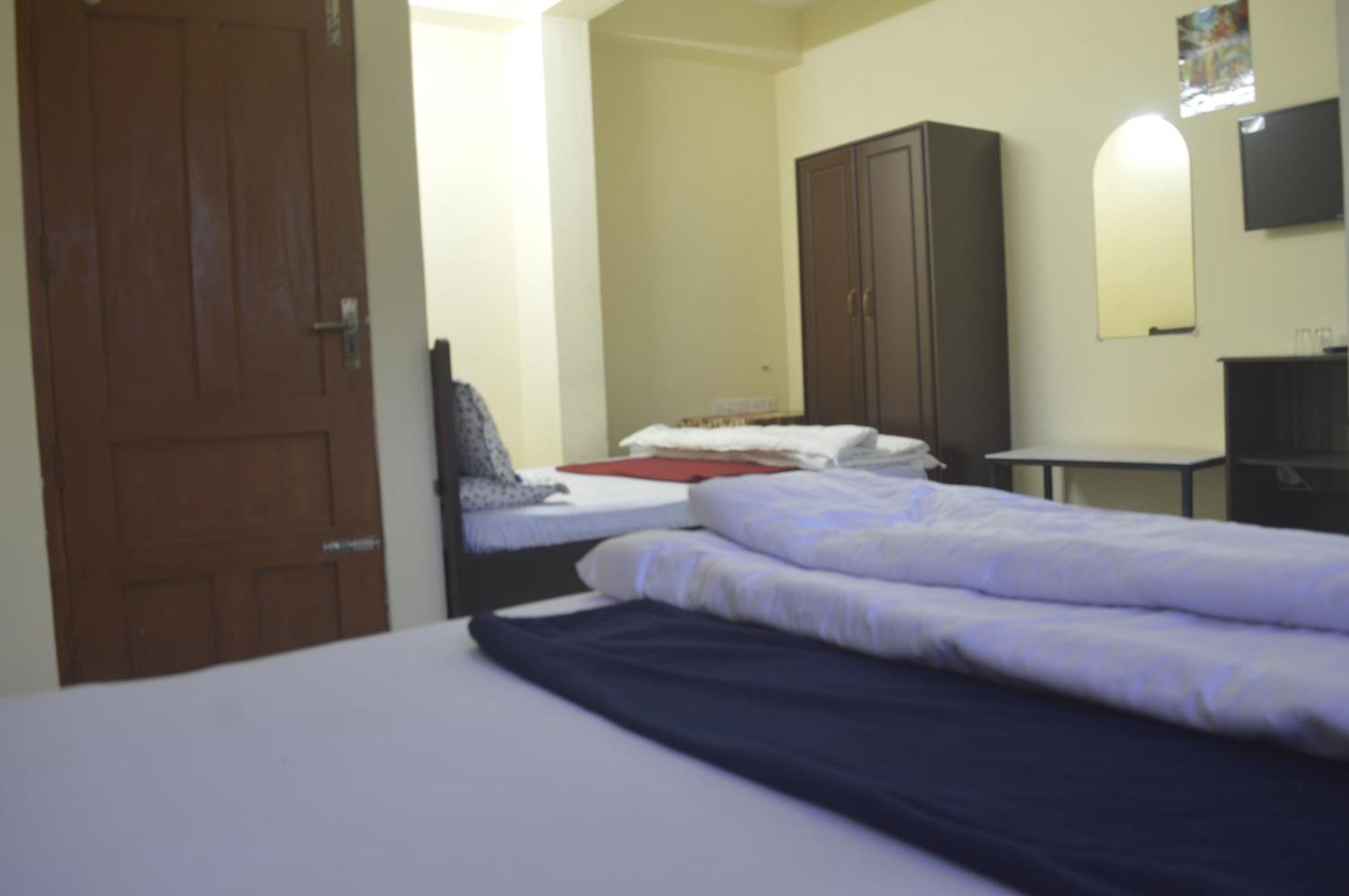 Green Castle Residency Nedumkandam Exterior photo
